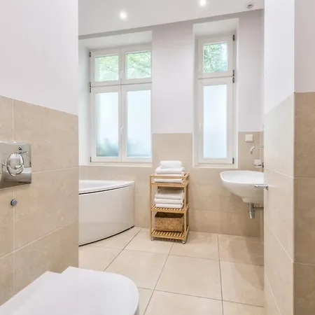 Apartment Dr - Caldo